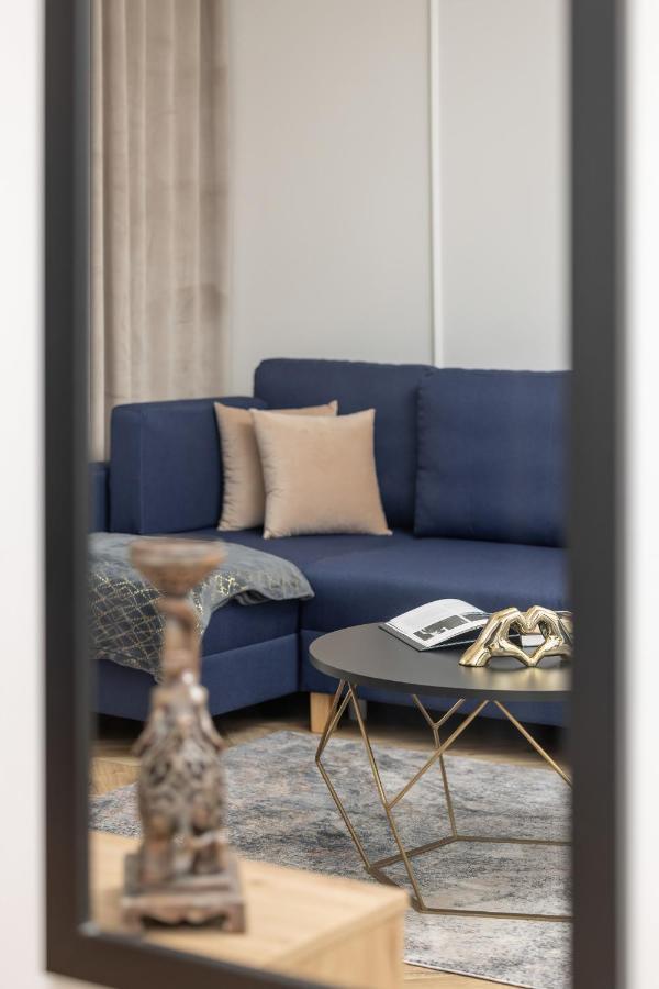 Beautiful One Bedroom Apartment Zamkowa By Rent Like Home غدانسك المظهر الخارجي الصورة